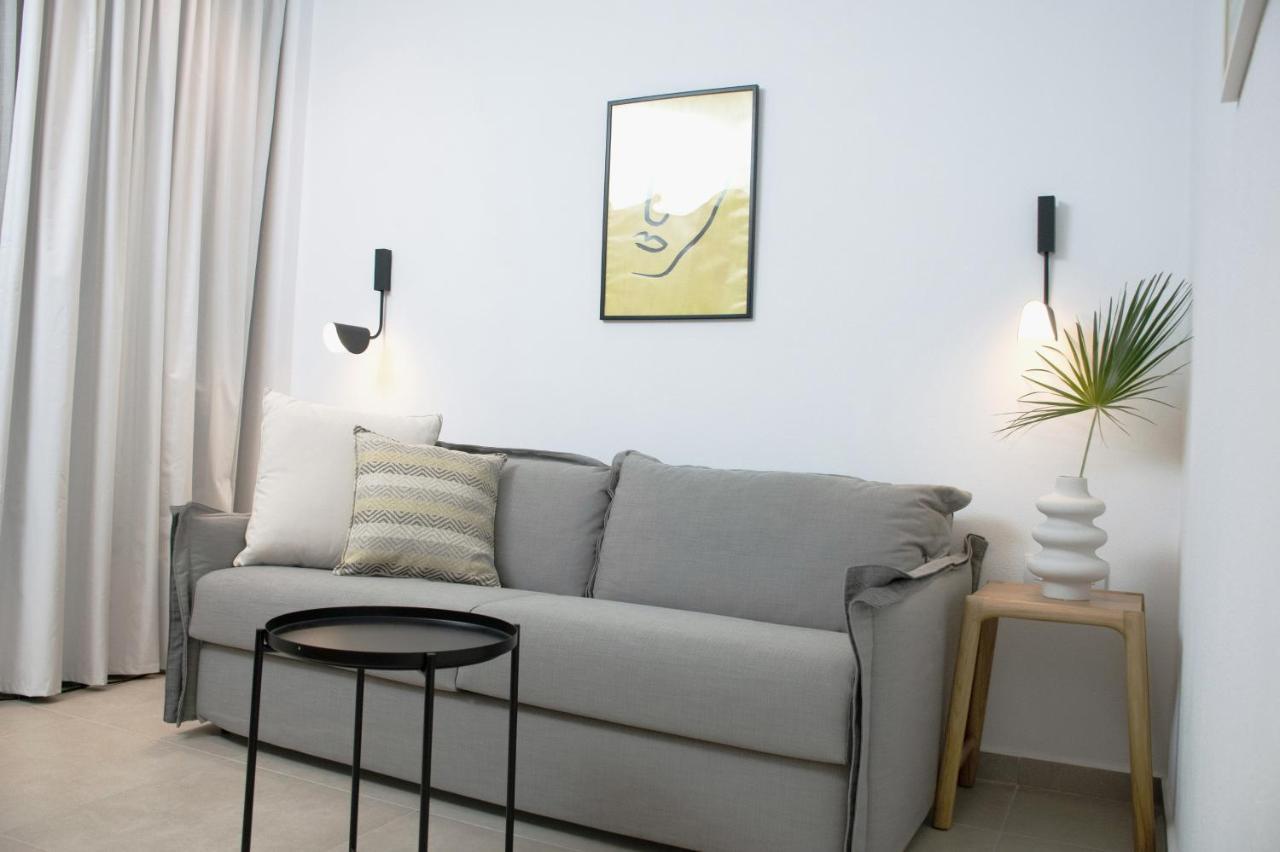 Iades Suites Afytos Buitenkant foto